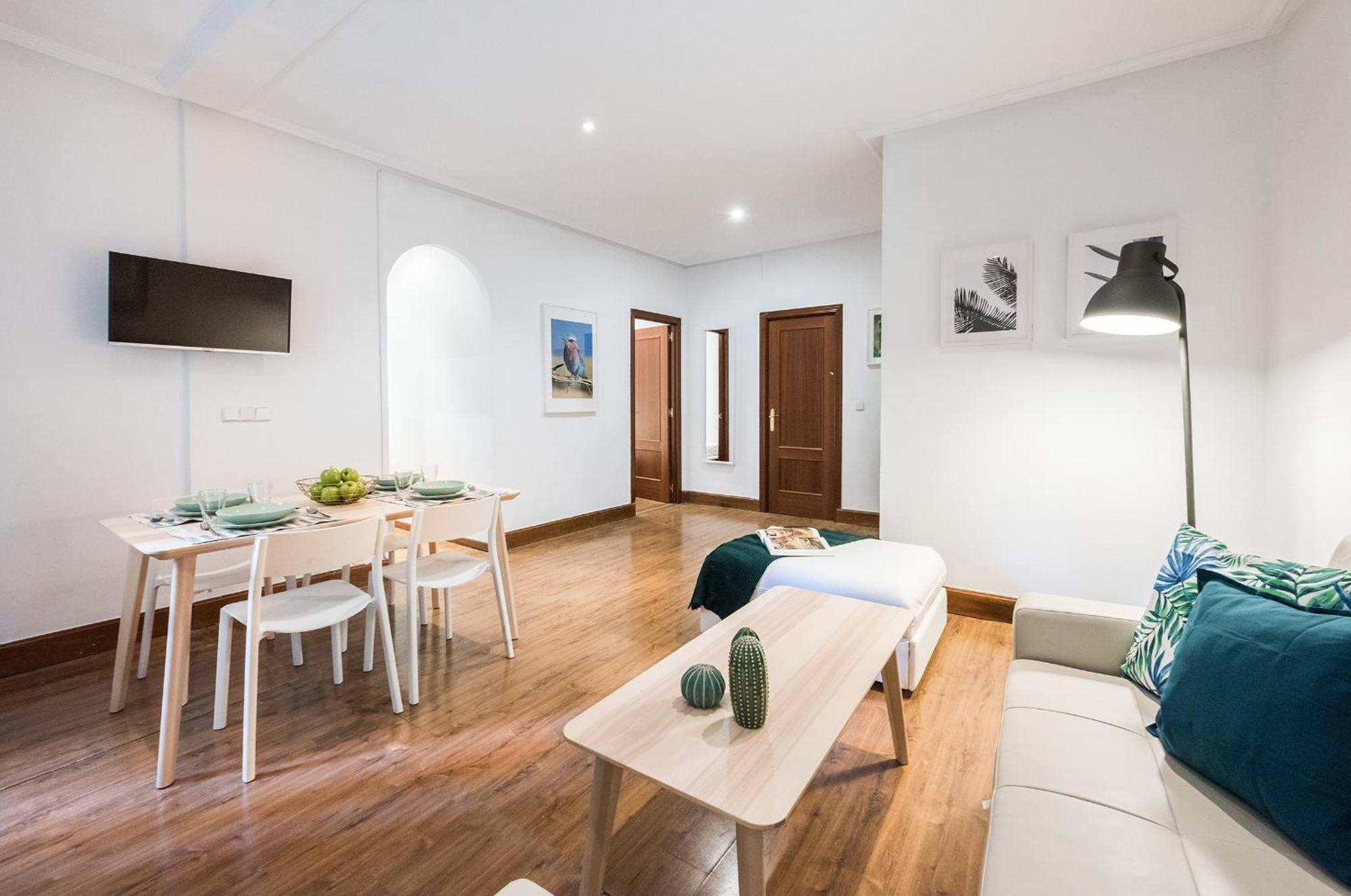 Lujosos Apartamentos En El Centro De Мадрид Экстерьер фото